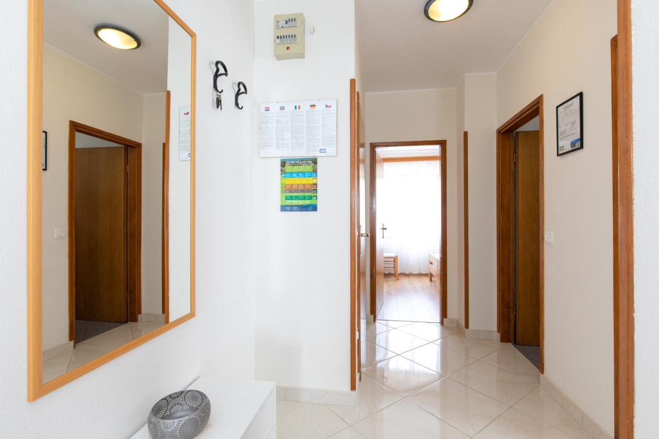 Apartments Dujmovic Ivo 2 バスカ エクステリア 写真