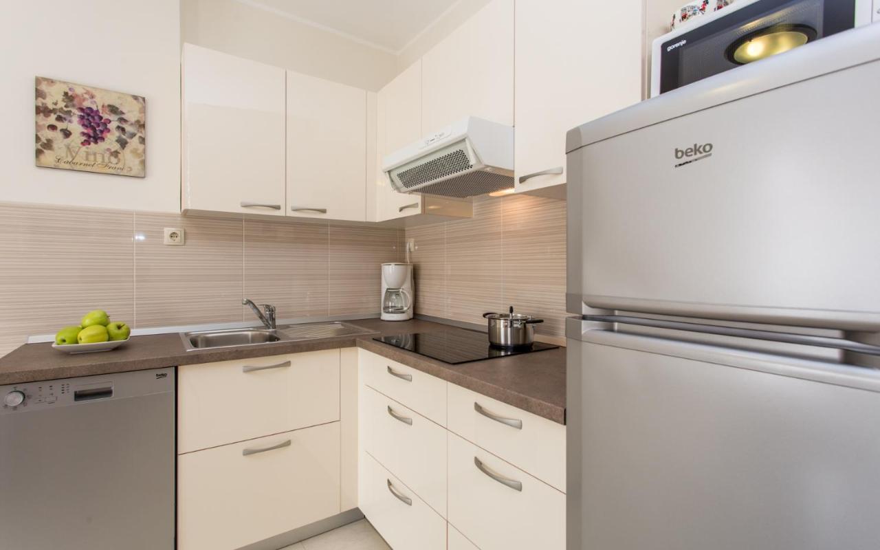 Apartments Dujmovic Ivo 2 バスカ エクステリア 写真